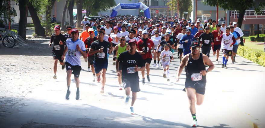 Más de 700 corrieron por la salud mental