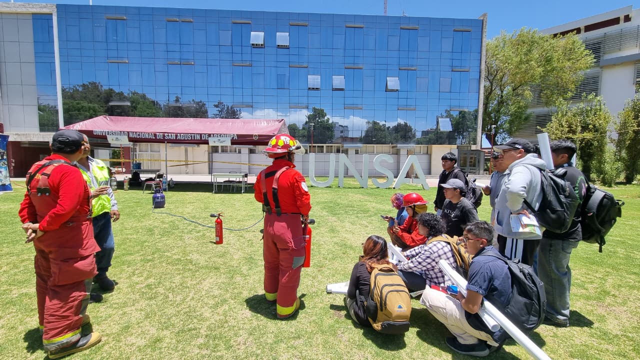 La UNSA enseñó a enfrentar los desastres